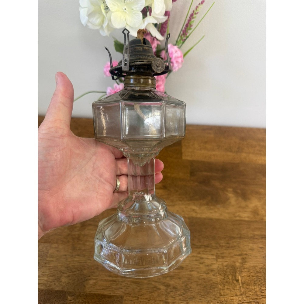 Vintage Grand Rapids Flame Light Pressed Glass Oil Lamp UV Reactive Farmhouse - Picture 13 of 15